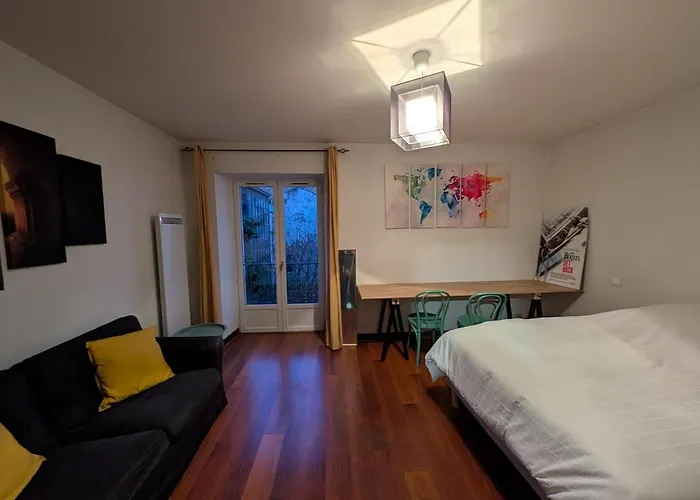 Apartment Joli En Centre-ville